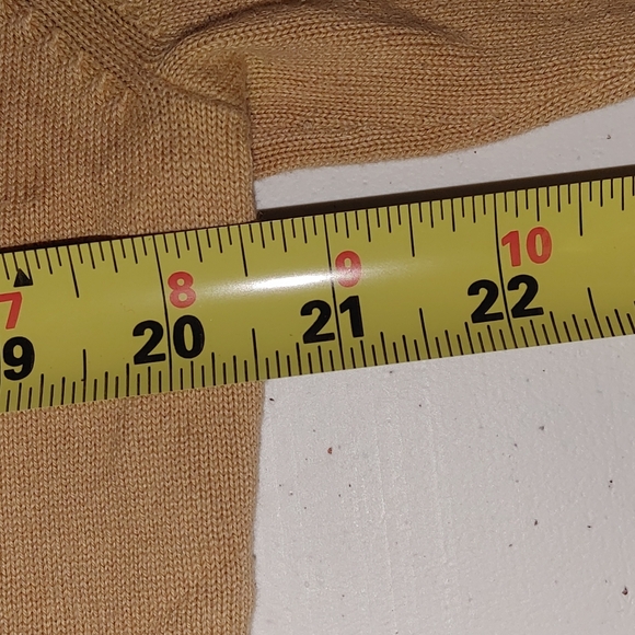 Concepts conrad c womens size large tan long sleeved turtle neck top - Picture 3 of 5